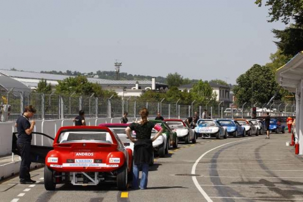 AC 03 Evo2 podczas Grand Prix Electrique de Pau 2012