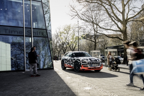 Audi e-tron prototype