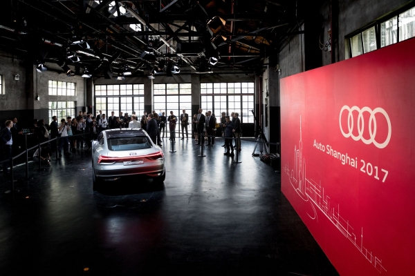 Audi e-tron Sportback concept