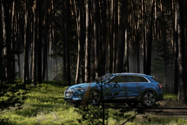 Audi e-tron