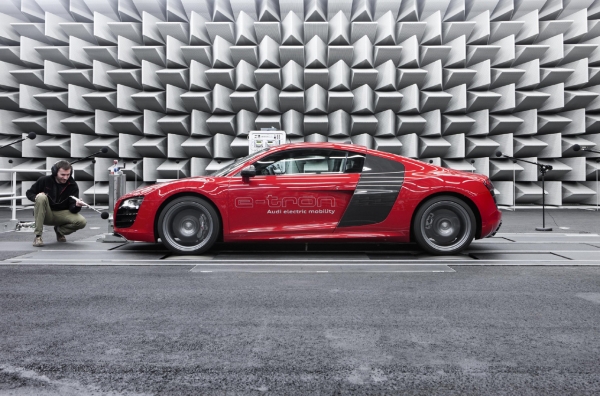 Audi R8 e-tron