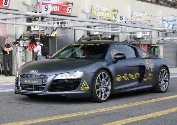 Audi R8 e-tron