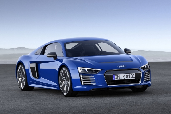 Audi R8 e-tron 2015