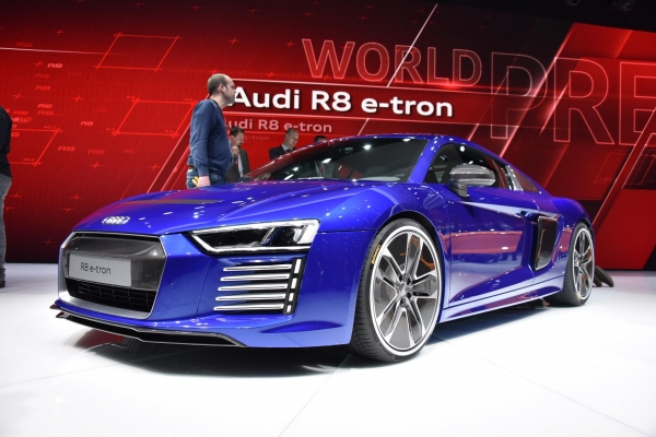 Audi R8 e-tron 2015