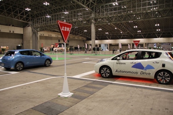 Autonomiczny Nissan Leaf