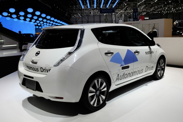 Autonomiczny Nissan Leaf