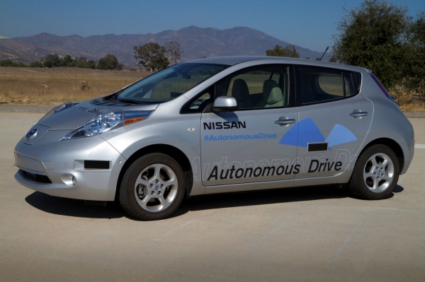 Autonomiczny Nissan Leaf