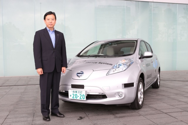 Pierwszy prototyp autonomicznego Nissana Leafa dopuszczony do ruchu ulicznego w Japonii