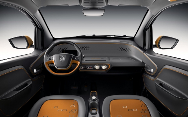 Baojun E100