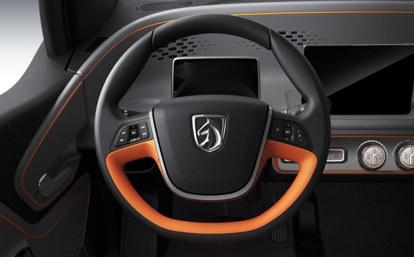 Baojun E100