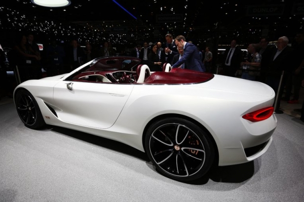 Bentley EXP 12 Speed 6e concept