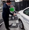 BMW ActiveE ładowane z terminalu AeroVironment