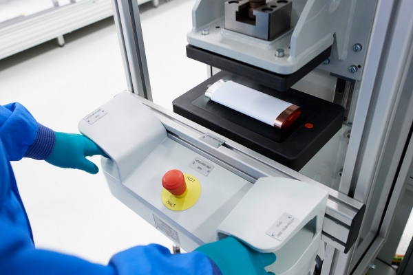 BMW Battery Cell Competence Centre - produkcja prototypowego ogniwa litowo-jonowego