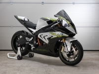 BMW prezentuje koncepcyjny motocykl elektryczny eRR