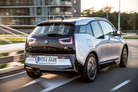 BMW rozpoczyna od sprzedaży ponad 400 i3 w pierwszym miesiącu