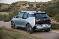 Dzięki CFRP naprawy i ubezpieczenie BMW i3 będą niskie?