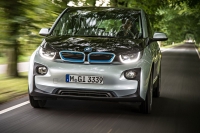 BMW niemal podwaja sprzedaż i3 do 3.361 we wrześniu 2015