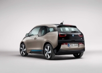 13 rejestracji BMW i3 w październiku w Polsce