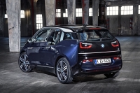 BMW zaprojektowało pakiety akumulatorów, aby wytrzymały 15 lat