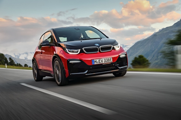 BMW i3s