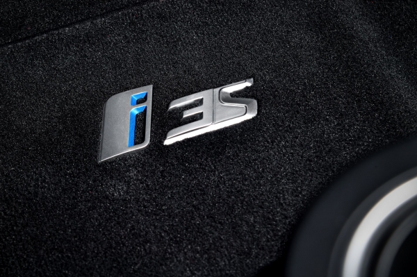 BMW i3s