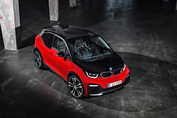 BMW i3s
