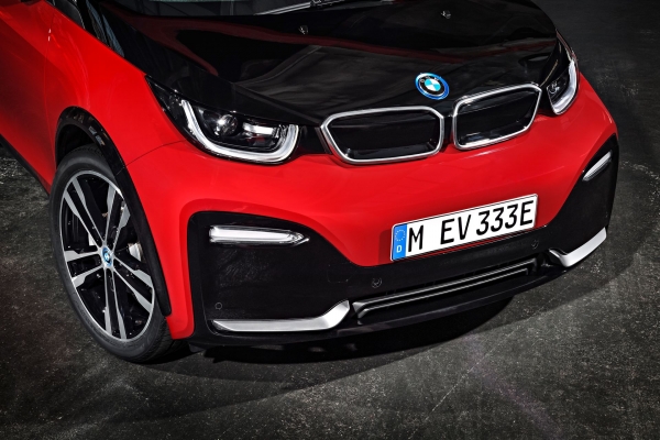 BMW i3s