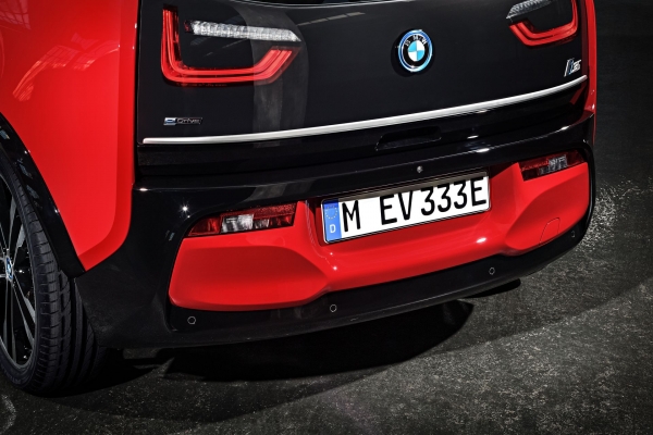 BMW i3s