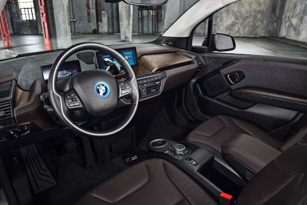 BMW i3s