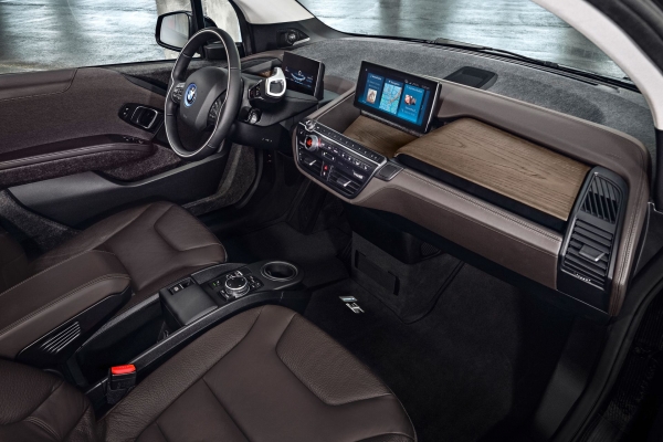 BMW i3s