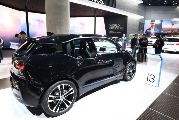 BMW i3s