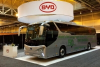 BYD C9