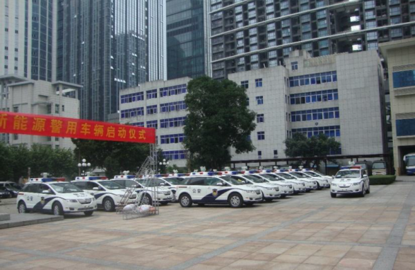 BYD e6