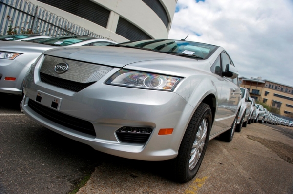 BYD e6