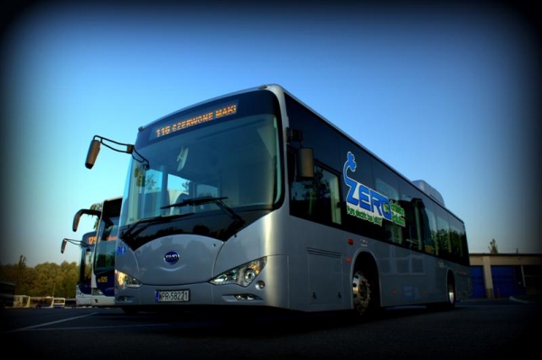 BYD K9