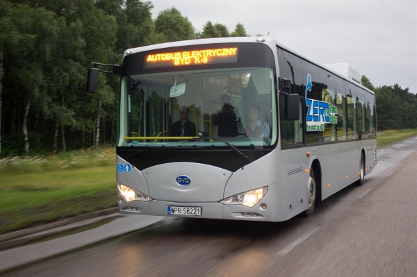 BYD K9