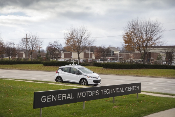 Chevrolet Bolt EV - prototyp z funkcjami autonomicznej jazdy