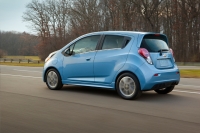 Ponad 500 Chevroletów Spark EV sprzedanych w USA w 2013r.