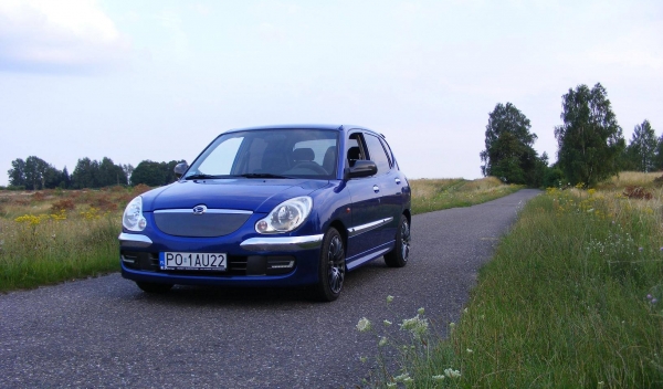 Daihatsu Sirion EV