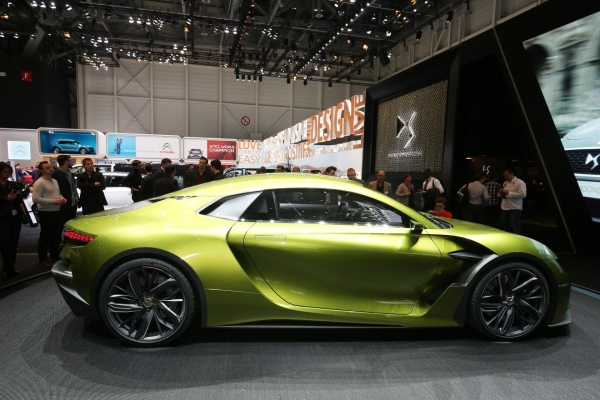 DS E-TENSE