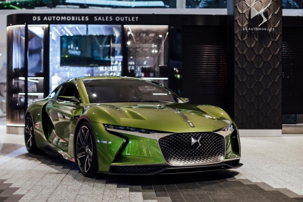 DS E-TENSE