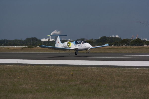 EADS E-Fan