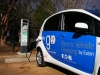 Mitsubishi iMiEV obok Eaton Pow-R-Station