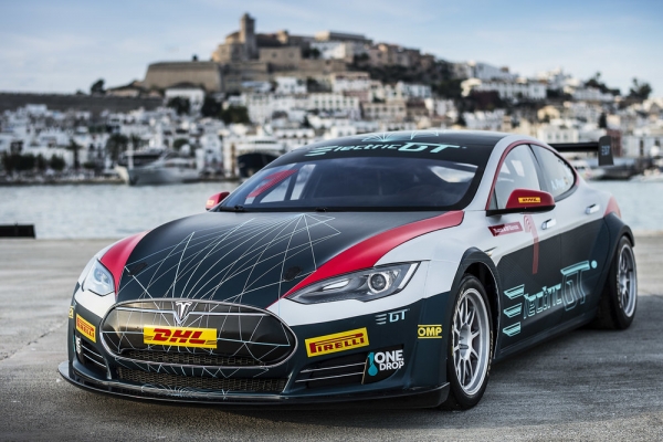 Electric GT Championship - Tesla Model S P85