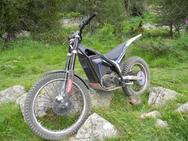 Electric Motion EM 5.7