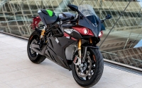 Energica ubezpiecza utratę wartości motocykli i planuje instalacje ładowarek