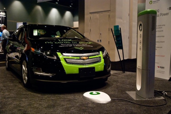 Evatran Plugless Power na wystawie Plug-In 2011