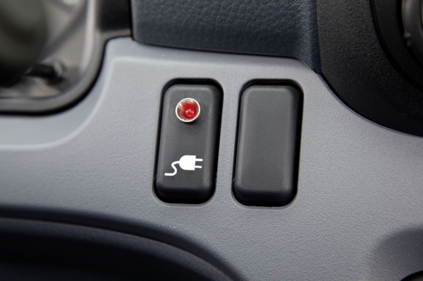 Fuso Canter E-CELL 2014
