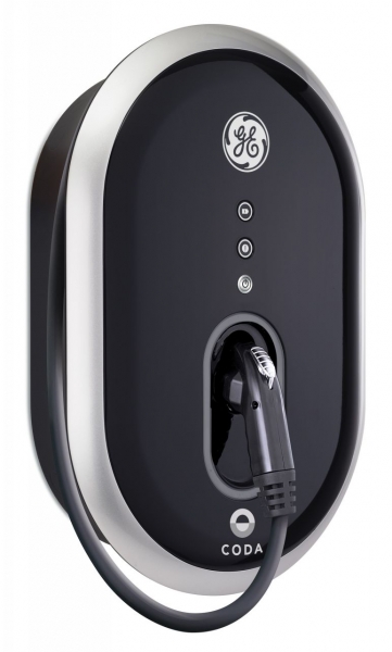 General Electric WattStation z logiem CODA Automotive