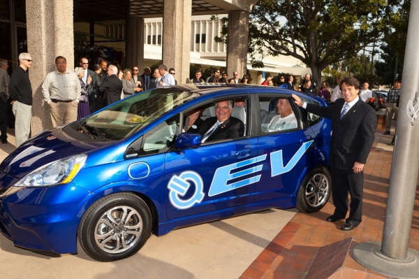 Honda Fit EV 2013